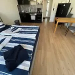 Innenstadt Refugium In Ruhiger Wasserlage+Balkon