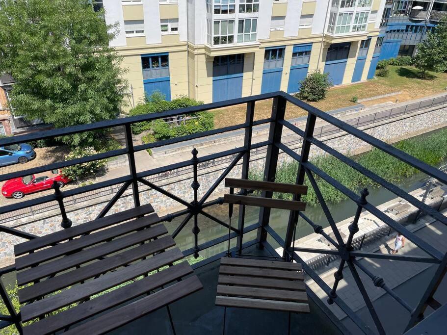 Innenstadt Refugium In Ruhiger Wasserlage+balkon * Leipzig