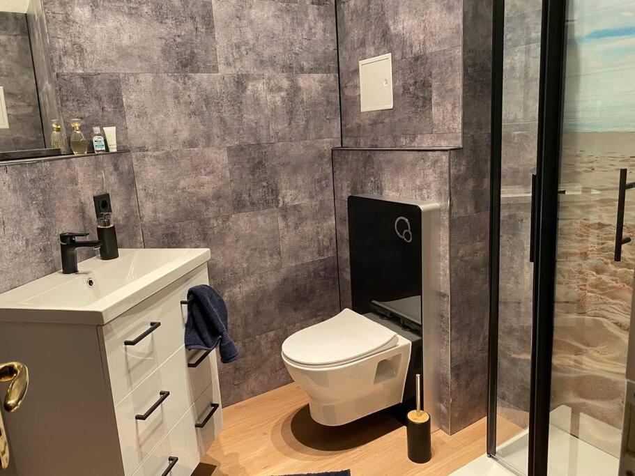 Apartment Innenstadt Refugium In Ruhiger Wasserlage+balkon